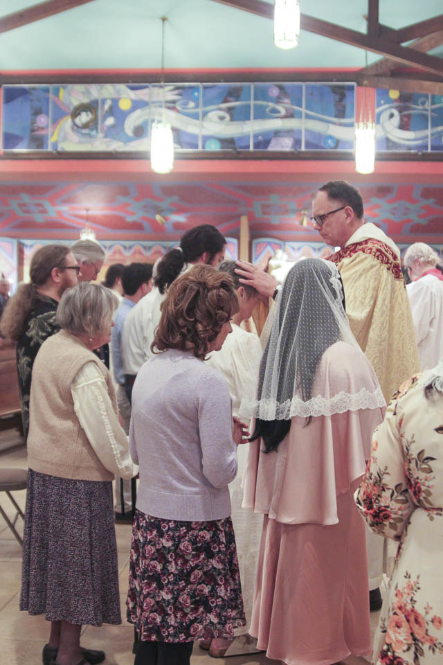 2026-StMary-EasterVigil (109 of 215).jpg